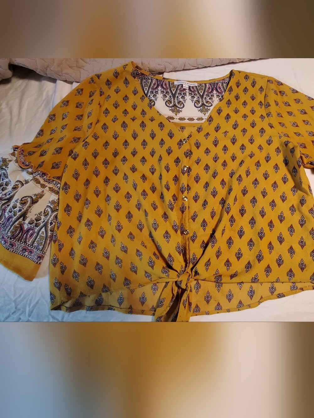 Crescent & Willough Floral Print Top in Mustard